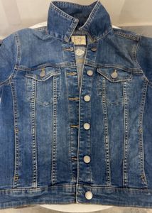 Solid Denim Shirt 🧿 // EU 36