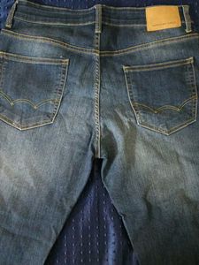 American Eagle Ripped Jeans