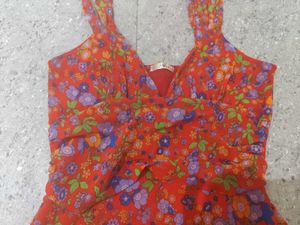 Floral Pinteresty Trending Top