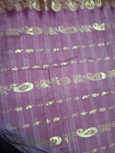 Maroon &amp; Gold Jacquard Saree
