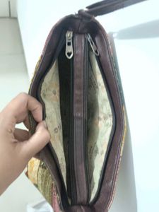 Zouk Dupe Printed Sling Bag