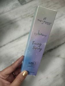 Magic Blossom Fixing Spray