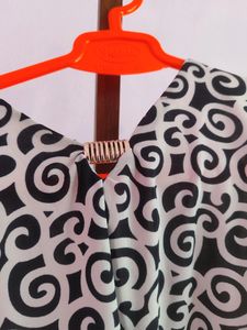 Women Stylish Crop Top