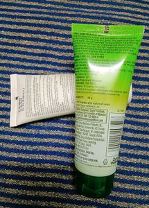 Organic Harvest &amp; Everyuth Face Wash