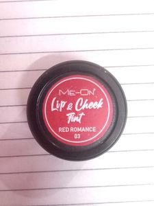 International Variant Of Kiss Beauty Matte Gloss
