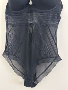 H&amp;M LACE TRIMMED BODYSUIT THONG