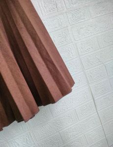 Locve Women’s  Pleated Midi Skirt