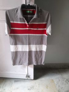 Striped Benetion T-Shirt and dark grey trouser