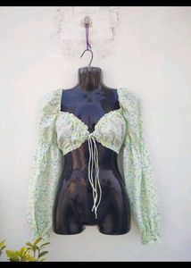 Floral Tie-Front Crop Top