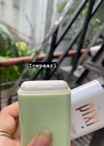 Pixi On-The-Glow Moisture Stick