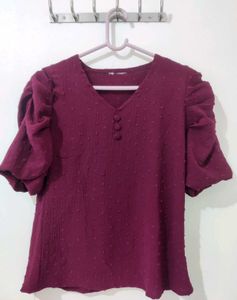Puffed Sleeves Top