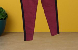 E@94 Size-28 Slim Jeans