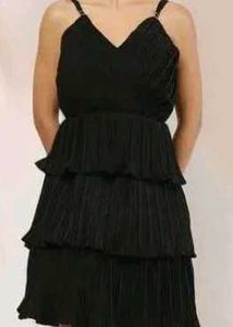 Elegant Black Tiered Midi Dress
