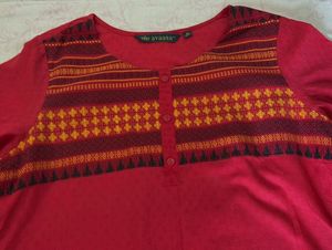Straight Kurta-Red