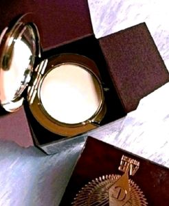 Charlotte Tilbury Compact 💕♥️