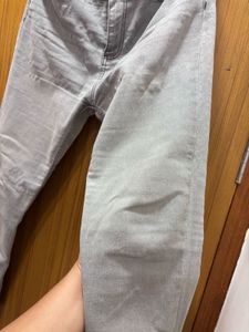 “Rio” Grey Jeans (Almost 🆕)