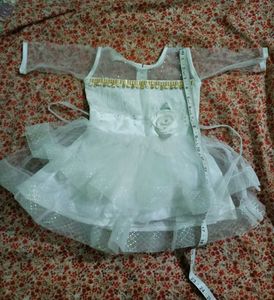 Almost New White Colour Fairy Frock For 1-2 Year