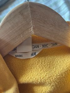 Mustard Hoodie - Casual &amp; Comfy