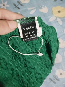 SHEIN  ICON Twist Front Split Hem Tube Top