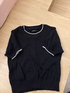 Black &amp; White Trim Top