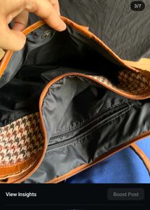 Messenger bag