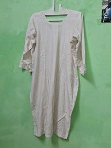 White Kurta Kashmiri Kadai