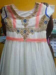 Girl&#39;s Festive Dress