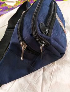N SPORT&#34; Multi-Pockets Travel waist bag