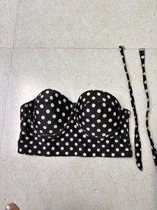 Polka Dot Bikini Top🫶🏻 ( detachable strap)