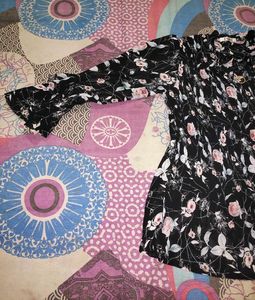 Floral Printed Full Puffed Sleeves Black Top