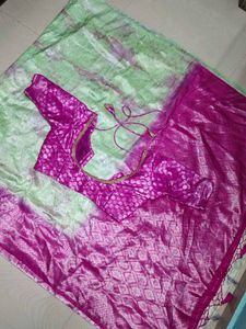 Soft Pattu Saree With Blouse