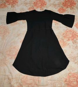 Black Flare Sleeve Dress 🖤💥