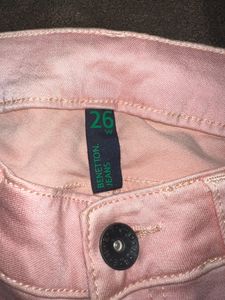 Pink ombre, slim fit jeans.