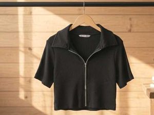 Black Zip-Up Crop Top