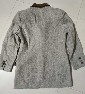 Classic Blazer with Velvet Collar