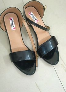 Toe Step Black Heels