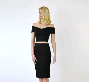 Off-Shoulder Black Crop Top