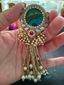 Earings and broach combo