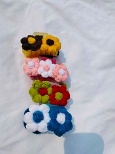 Crochet Flower Cluther