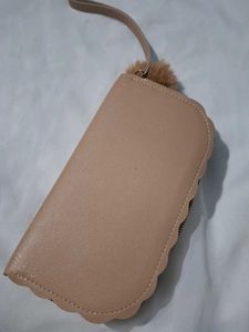 Nelle Harper Wallet