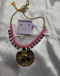 Brand new Pink Beaded Necklace &amp; Earrings Set