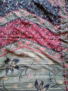 “Classic Floral Print Polyester Saree”