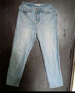 Light Wash Denim Jeans