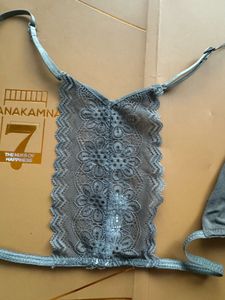 Cups Front Bra