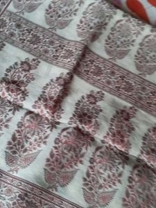 Banarsi Saree  with Thread  Work