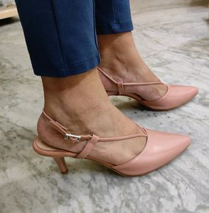 Her By Invictus Pink Heels