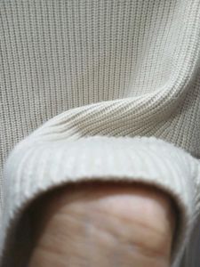 Beige Zip-Up Knit Cardigan