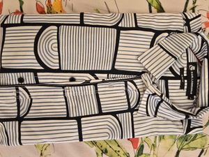 Abstract Print Button-Down