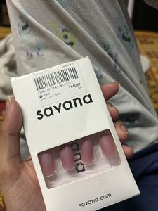Savana press on nails
