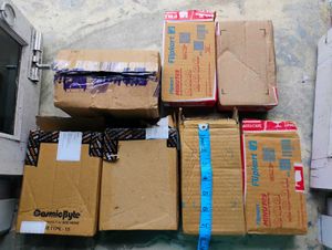 Total 7 cartoon box